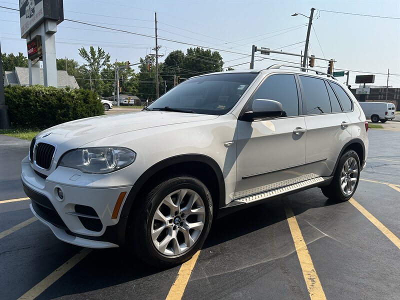 2012 BMW X5 xDrive35i - Photo 3 - Fairview Heights, IL 62208