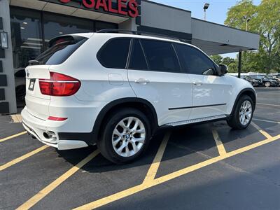 2012 BMW X5 xDrive35i - Photo 4 - Fairview Heights, IL 62208