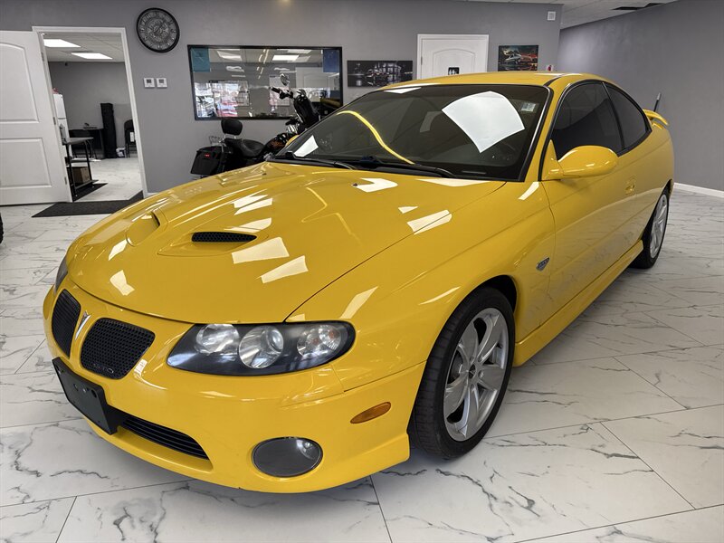 2005 Pontiac GTO  