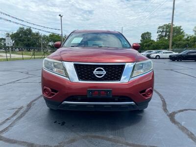 2016 Nissan Pathfinder S   - Photo 2 - Cahokia, IL 62206