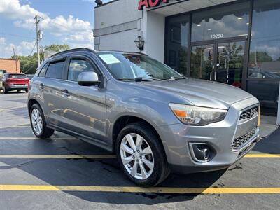 2013 Mitsubishi Outlander Sport SE   - Photo 2 - Fairview Heights, IL 62208