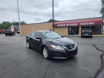 2016 Nissan Altima 2.5   - Photo 1 - Cahokia, IL 62206