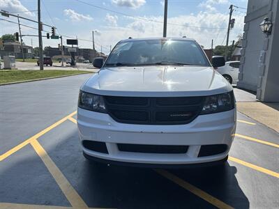2017 Dodge Journey SE   - Photo 6 - Fairview Heights, IL 62208
