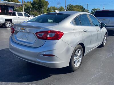 2016 Chevrolet Cruze LT Auto   - Photo 11 - Belleville, IL 62226