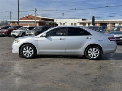 2011 Toyota Camry   - Photo 2 - Cahokia, IL 62206