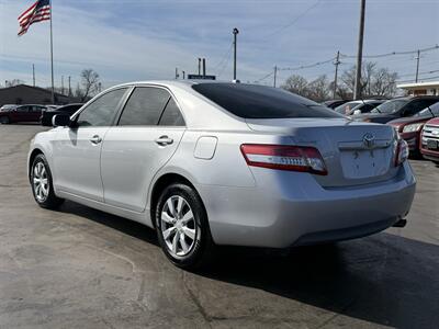 2011 Toyota Camry   - Photo 3 - Cahokia, IL 62206