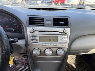 2011 Toyota Camry   - Photo 12 - Cahokia, IL 62206