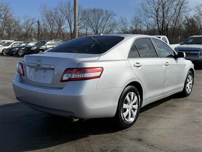 2011 Toyota Camry   - Photo 7 - Cahokia, IL 62206