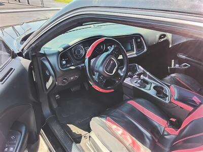 2016 Dodge Challenger SXT   - Photo 5 - Cahokia, IL 62206