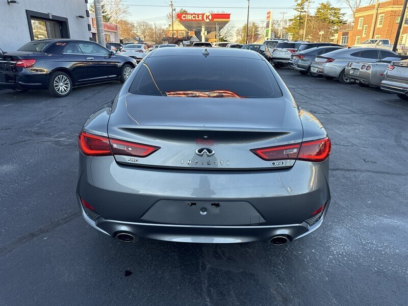 2017 INFINITI Q60 3.0T Premium - Photo 8 - Millstadt, IL 62260