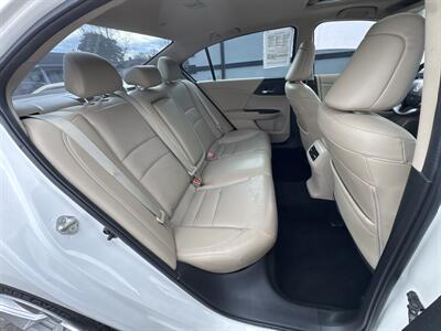 2016 Honda Accord Touring   - Photo 19 - Millstadt, IL 62260