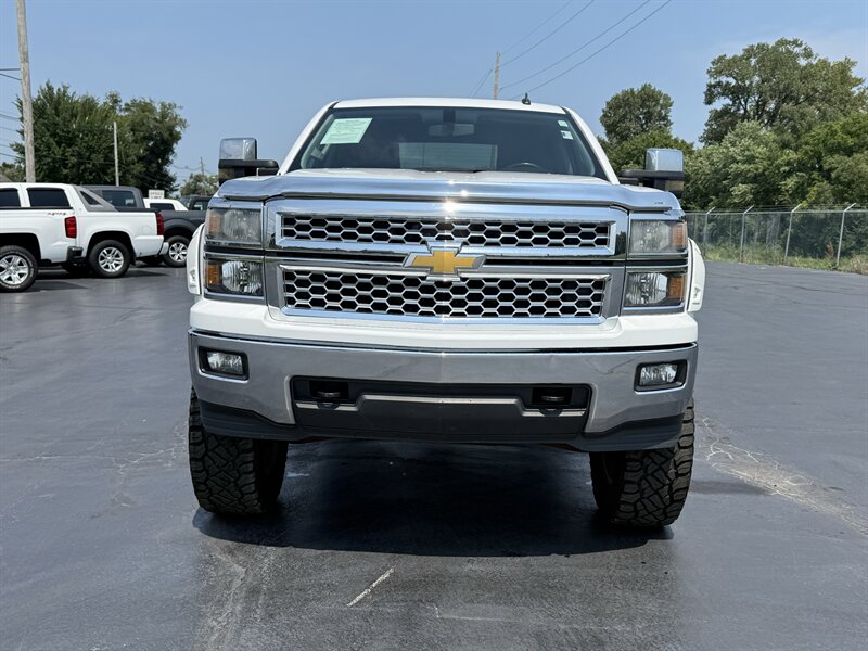 2014 Chevrolet Silverado 1500 LT - Photo 2 - Cahokia, IL 62206