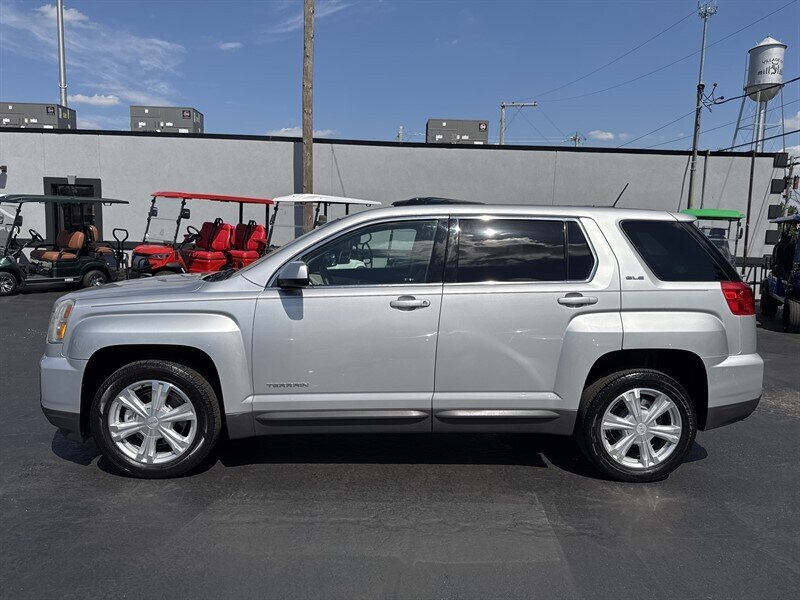 2017 GMC Terrain SLE-1 - Photo 8 - Millstadt, IL 62260