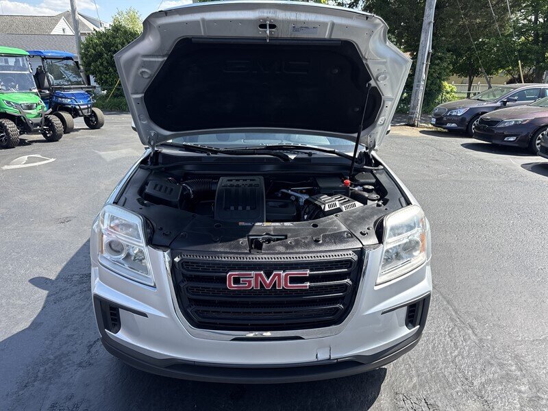 2017 GMC Terrain SLE-1 - Photo 15 - Millstadt, IL 62260