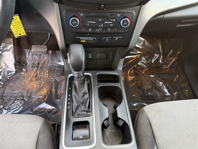 2018 Ford Escape SE   - Photo 15 - Cahokia, IL 62206