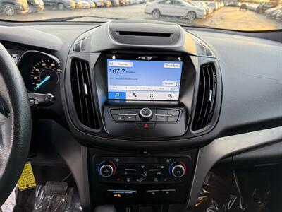 2018 Ford Escape SE   - Photo 14 - Cahokia, IL 62206