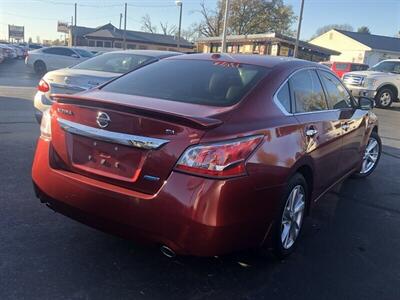 2014 Nissan Altima 2.5   - Photo 5 - Belleville, IL 62226