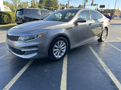 2016 Kia Optima EX - Photo 3 - Fairview Heights, IL 62208