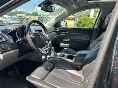 2011 Cadillac SRX Luxury Collection   - Photo 8 - Fairview Heights, IL 62208
