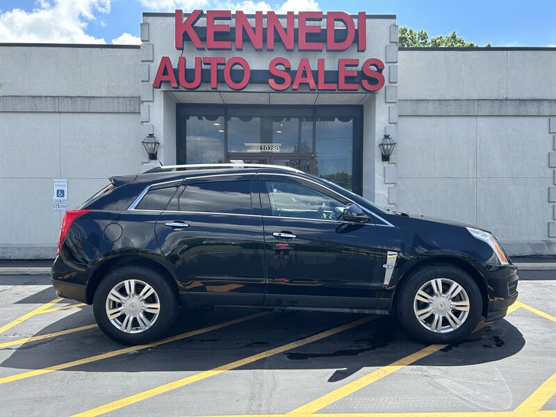 2011 Cadillac SRX Luxury Collection - Photo 1 - Fairview Heights, IL 62208