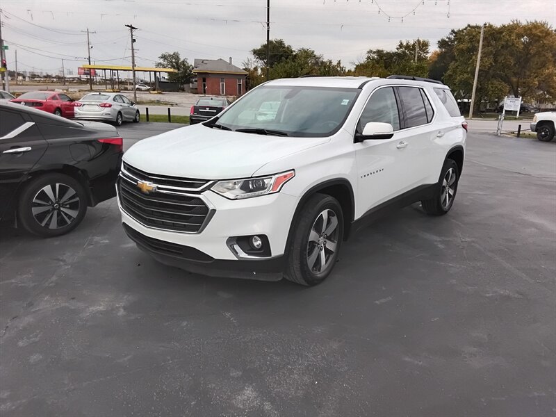 2019 Chevrolet Traverse LT Leather   - Photo 1 - Cahokia, IL 62206