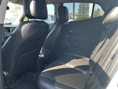 2021 Buick Encore Preferred   - Photo 9 - Fairview Heights, IL 62208