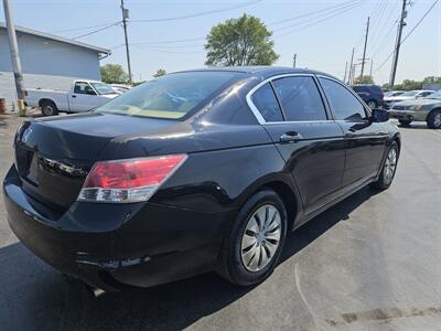 2009 Honda Accord LX   - Photo 2 - Belleville, IL 62223