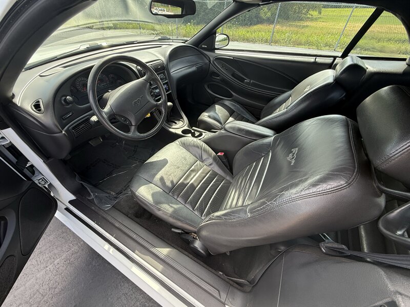 2000 Ford Mustang GT - Photo 8 - Cahokia, IL 62206