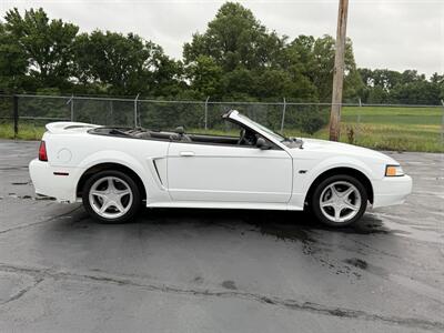 2000 Ford Mustang GT - Photo 14 - Cahokia, IL 62206