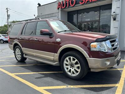 2012 Ford Expedition XLT - Photo 2 - Fairview Heights, IL 62208