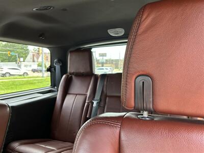 2012 Ford Expedition XLT - Photo 10 - Fairview Heights, IL 62208