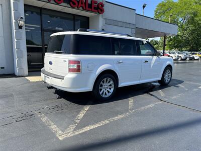 2011 Ford Flex SEL   - Photo 4 - Fairview Heights, IL 62208