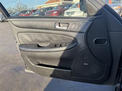 2012 Hyundai Genesis 5.0L R-Spec   - Photo 15 - Cahokia, IL 62206