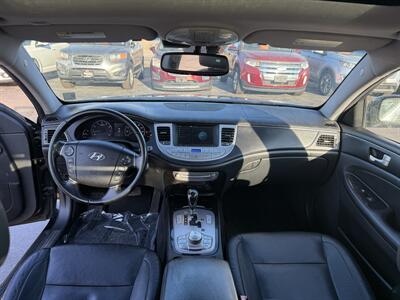 2012 Hyundai Genesis 5.0L R-Spec   - Photo 12 - Cahokia, IL 62206