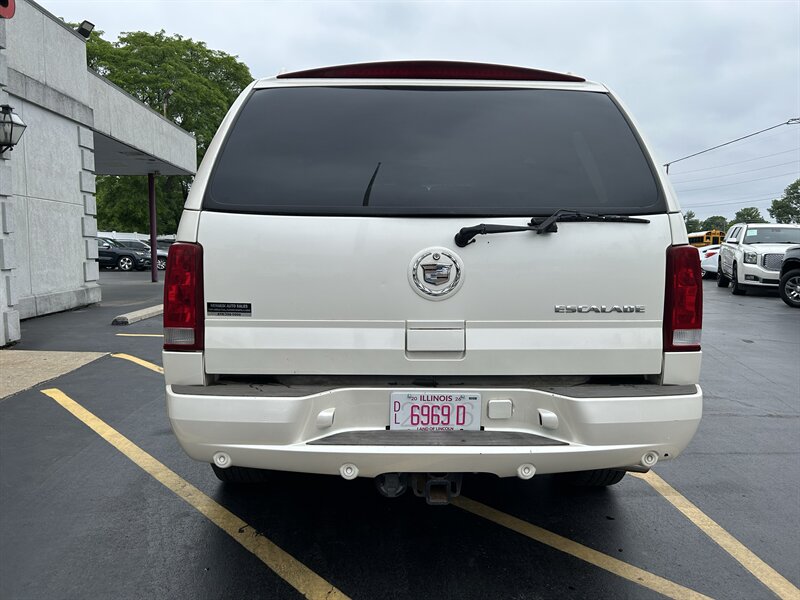 2002 Cadillac Escalade - Photo 6 - Fairview Heights, IL 62208