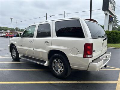 2002 Cadillac Escalade - Photo 5 - Fairview Heights, IL 62208