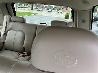 2002 Cadillac Escalade - Photo 11 - Fairview Heights, IL 62208