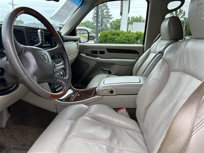 2002 Cadillac Escalade - Photo 8 - Fairview Heights, IL 62208