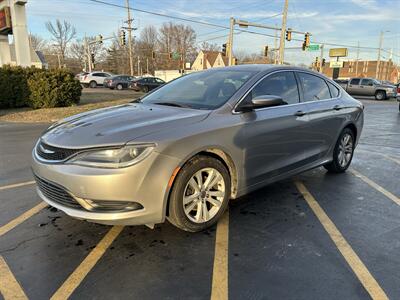 2017 Chrysler 200 LX   - Photo 3 - Fairview Heights, IL 62208