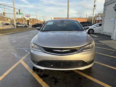 2017 Chrysler 200 LX   - Photo 7 - Fairview Heights, IL 62208