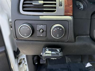 2009 Chevrolet Avalanche LT   - Photo 14 - Cahokia, IL 62206