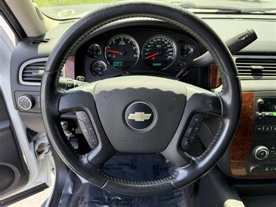 2009 Chevrolet Avalanche LT   - Photo 12 - Cahokia, IL 62206