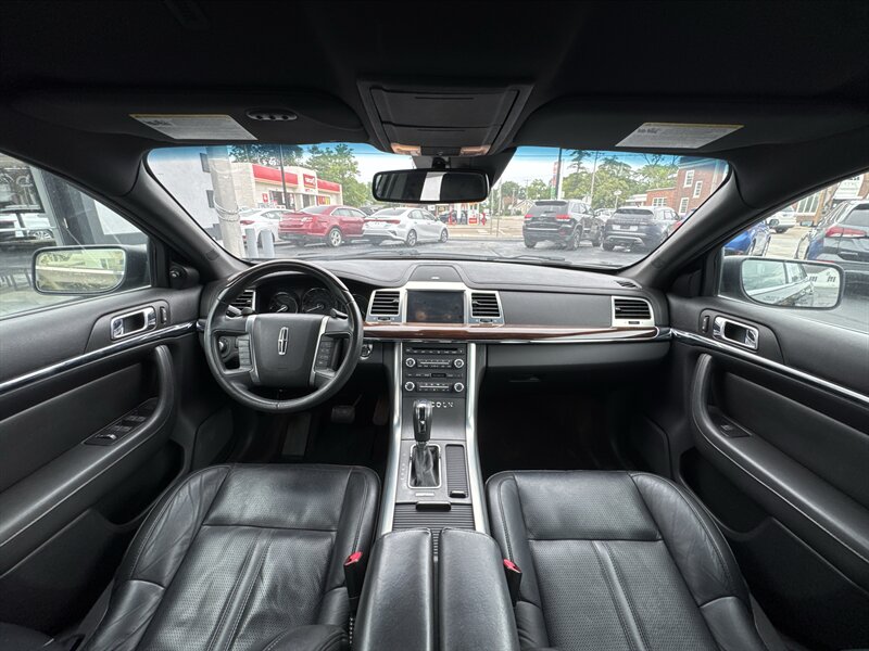 2012 Lincoln MKS - Photo 10 - Millstadt, IL 62260