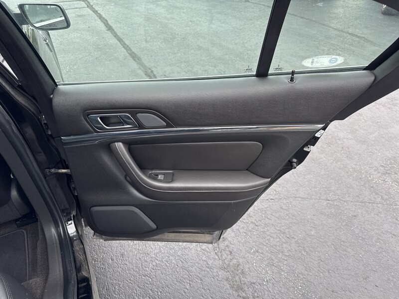 2012 Lincoln MKS - Photo 20 - Millstadt, IL 62260