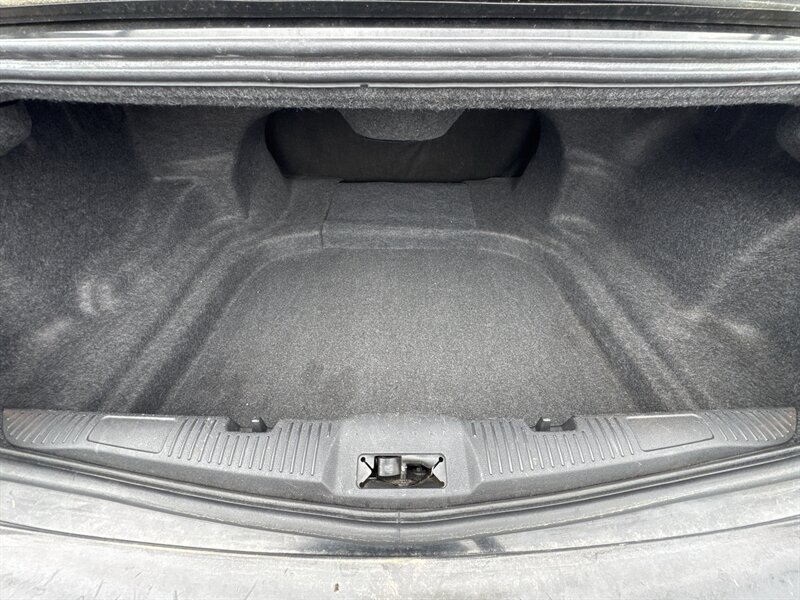 2012 Lincoln MKS - Photo 23 - Millstadt, IL 62260