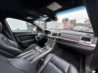 2012 Lincoln MKS - Photo 11 - Millstadt, IL 62260