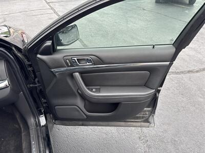 2012 Lincoln MKS - Photo 16 - Millstadt, IL 62260