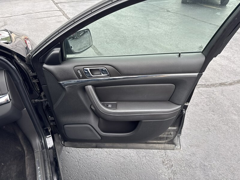 2012 Lincoln MKS - Photo 16 - Millstadt, IL 62260