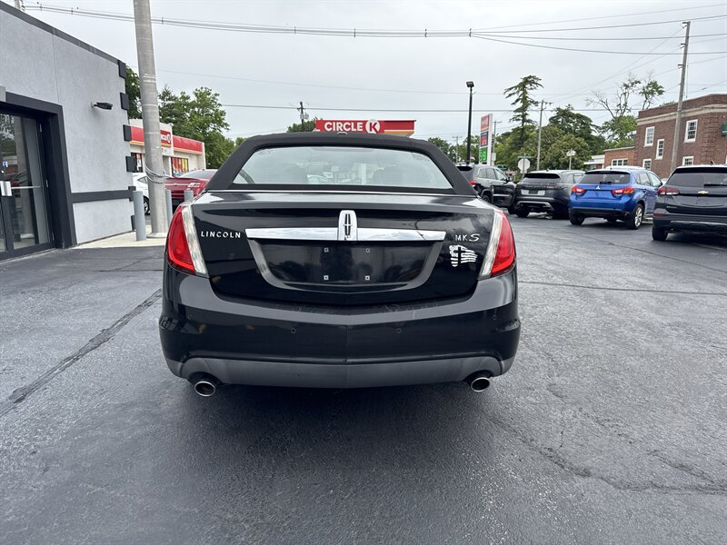 2012 Lincoln MKS - Photo 8 - Millstadt, IL 62260