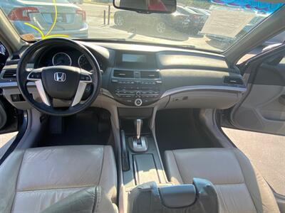 2008 Honda Accord EX-L w/Navi   - Photo 5 - Belleville, IL 62226